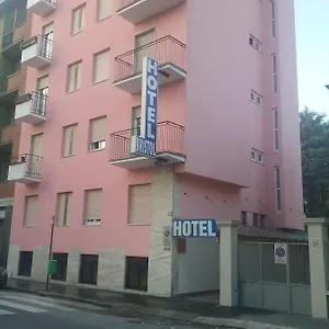 Bristol Hotel